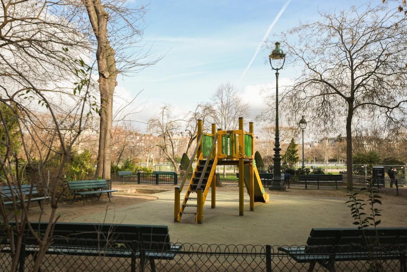 Modern Family Apartment Next To The Eiffel Tower 파리 외부 사진